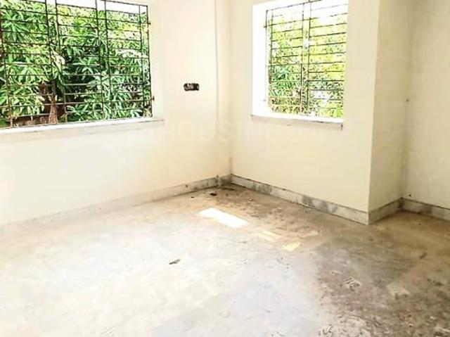 3 BHK Apartment in Santoshpur for resale Kolkata. The reference number is 19549587