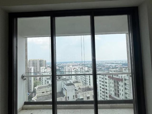 3 BHK Apartment in Santoshpur for resale Kolkata. The reference number is 20770507