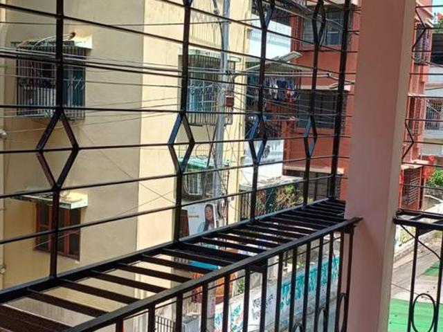 3 BHK Apartment in Santoshpur for resale Kolkata. The reference number is 20341940