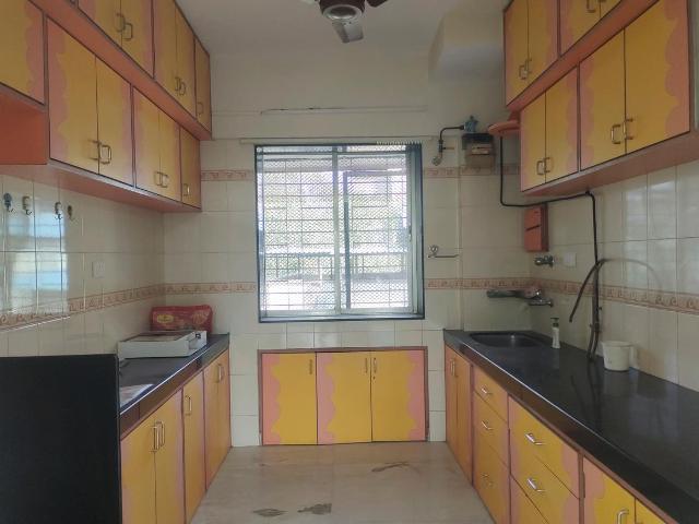 3 BHK Apartment in Santacruz East for rent Mumbai. The reference number is 18415667