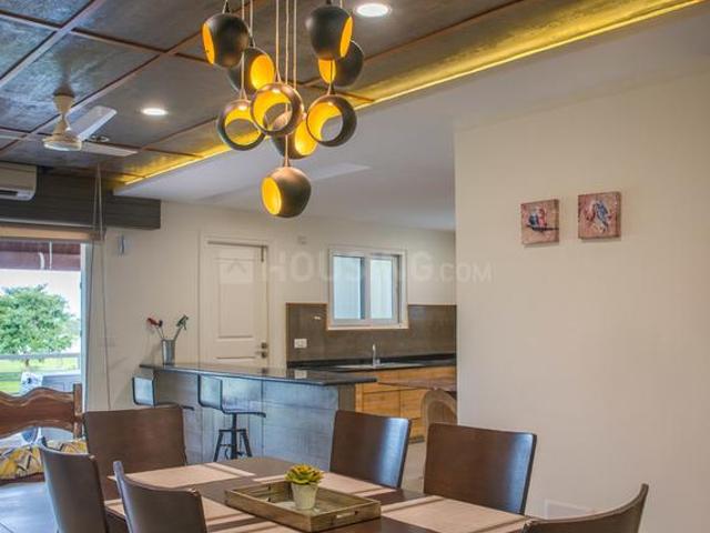 3 BHK Apartment in Santacruz West for rent Mumbai. The reference number is 19889509