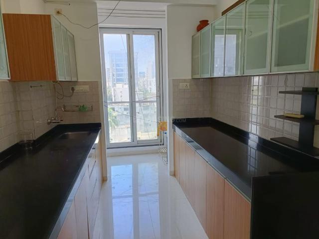 3 BHK Apartment in Santacruz West for rent Mumbai. The reference number is 20636744