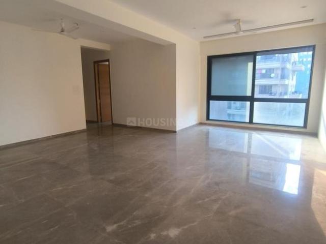 3 BHK Apartment in Santacruz West for resale Mumbai. The reference number is 19566356