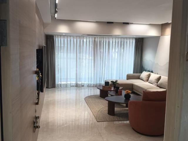 3 BHK Apartment in Santacruz West for resale Mumbai. The reference number is 19625031