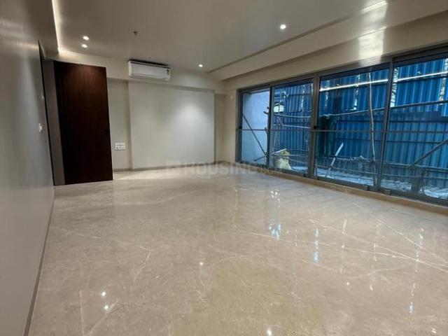 3 BHK Apartment in Santacruz West for resale Mumbai. The reference number is 19857201