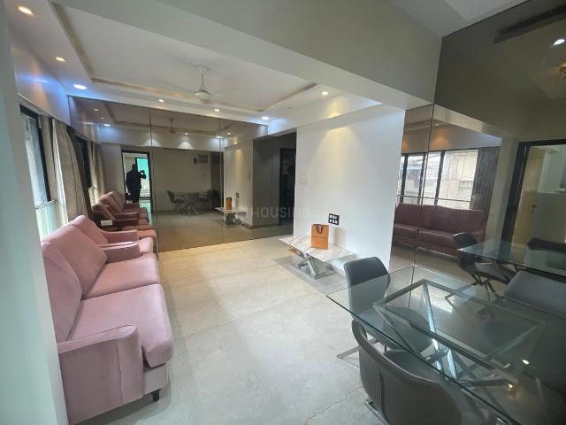 3 BHK Apartment in Santacruz West for resale Mumbai. The reference number is 19952588