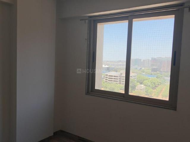 3 BHK Apartment in Sargasan for rent Gandhinagar. The reference number is 19741338