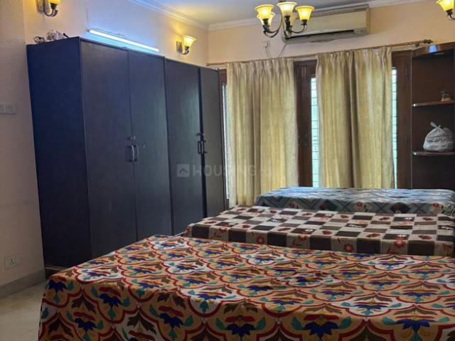 3 BHK Apartment in Sarita Vihar for rent New Delhi. The reference number is 20074287