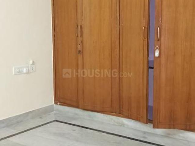 3 BHK Apartment in Sarita Vihar for resale New Delhi. The reference number is 13773472