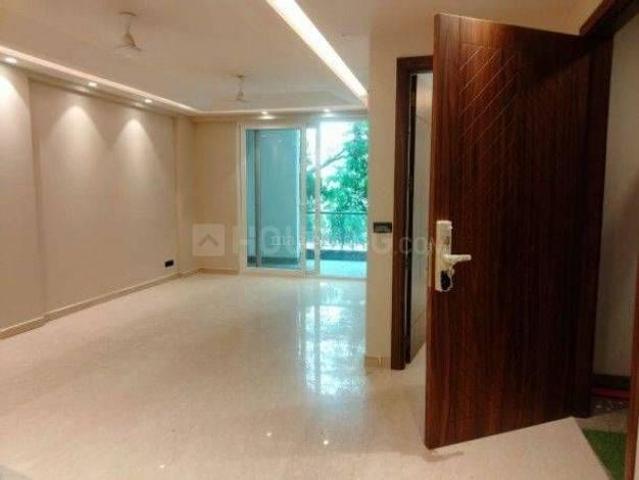 3 BHK Apartment in Sarita Vihar for resale New Delhi. The reference number is 20233995