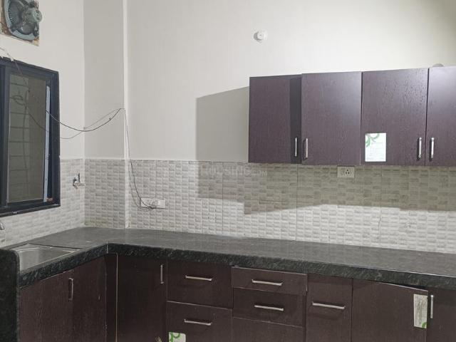 3 BHK Apartment in Sarona for rent Raipur. The reference number is 17097442