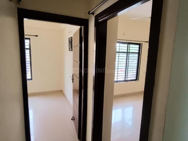 3 BHK Apartment in Scheme No 114 for rent Indore. The reference number is 20636896