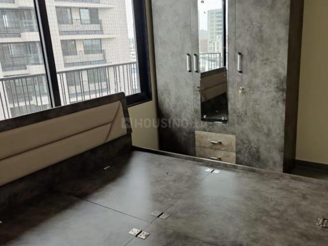 3 BHK Apartment in Science City for rent Ahmedabad. The reference number is 19921956