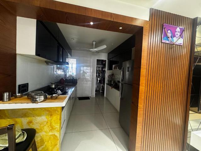 3 BHK Apartment in Science City for resale Ahmedabad. The reference number is 20813824
