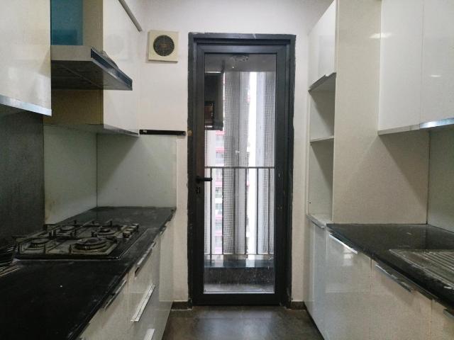 3 BHK Apartment in Sewri for resale Mumbai. The reference number is 17628530