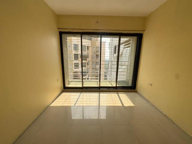 3 BHK Apartment in Seawoods for resale Navi Mumbai. The reference number is 19941155