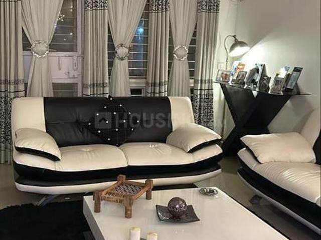 3 BHK Apartment in Sector MU for rent Greater Noida. The reference number is 20594339