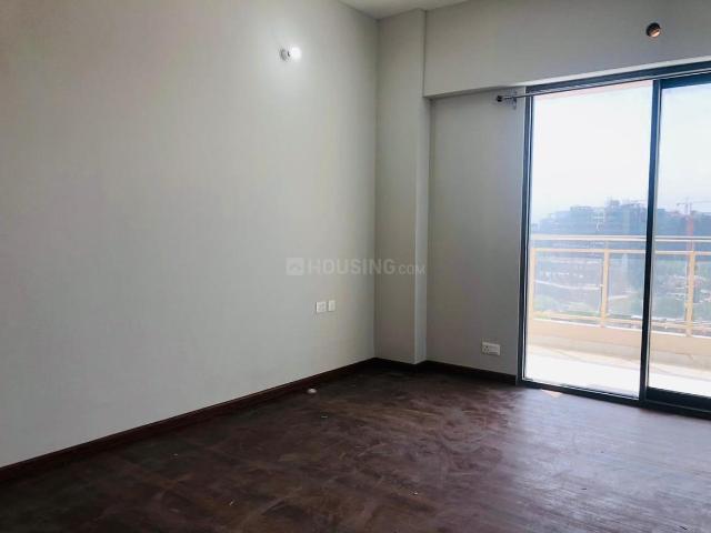 3 BHK Apartment in Sector 143 for rent Noida. The reference number is 19871061
