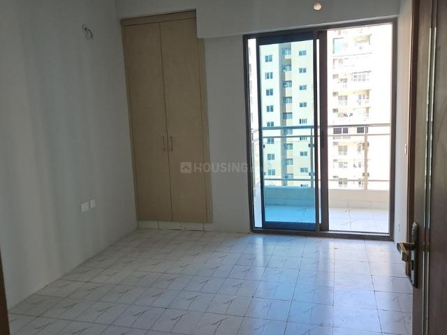 3 BHK Apartment in Sector 143 for rent Noida. The reference number is 19876491