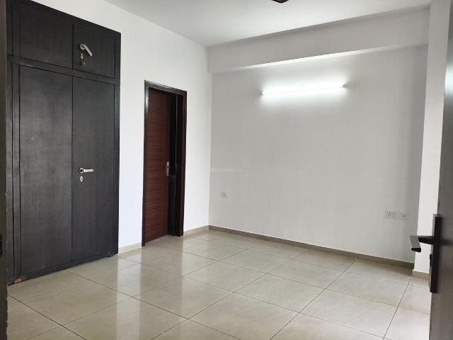 3 BHK Apartment in Sector 143 for rent Noida. The reference number is 19944987