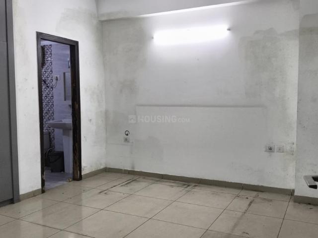 3 BHK Apartment in Sector 143 for rent Noida. The reference number is 19999946