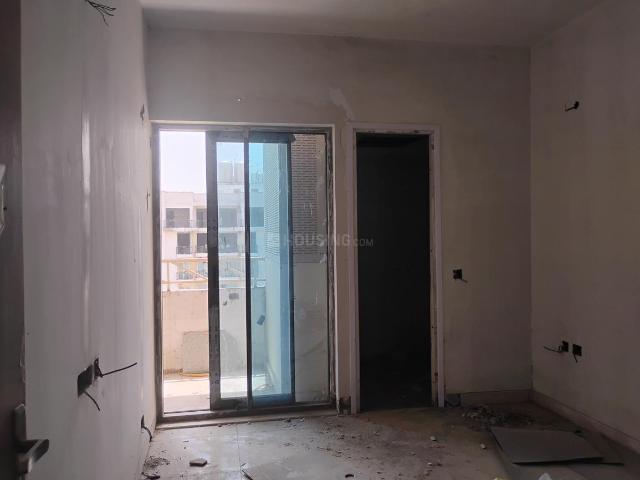 3 BHK Apartment in Sector 143 for rent Noida. The reference number is 20059926