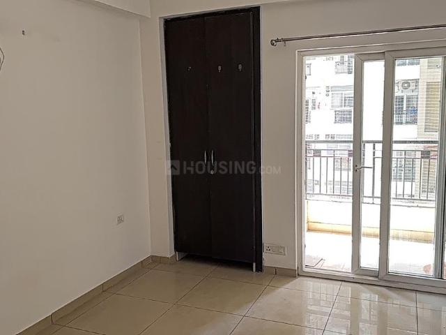 3 BHK Apartment in Sector 143 for rent Noida. The reference number is 20090550