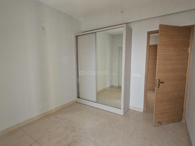 3 BHK Apartment in Sector 143 for rent Noida. The reference number is 20412066