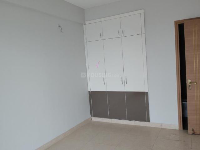 3 BHK Apartment in Sector 143 for rent Noida. The reference number is 20621761