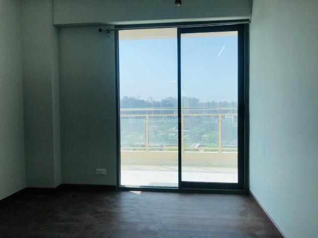 3 BHK Apartment in Sector 143 for resale Noida. The reference number is 20571309