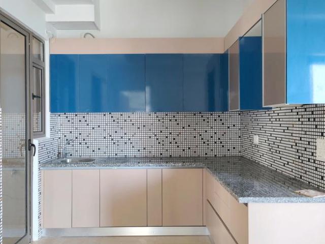 3 BHK Apartment in Sector 143B for resale Noida. The reference number is 19942899