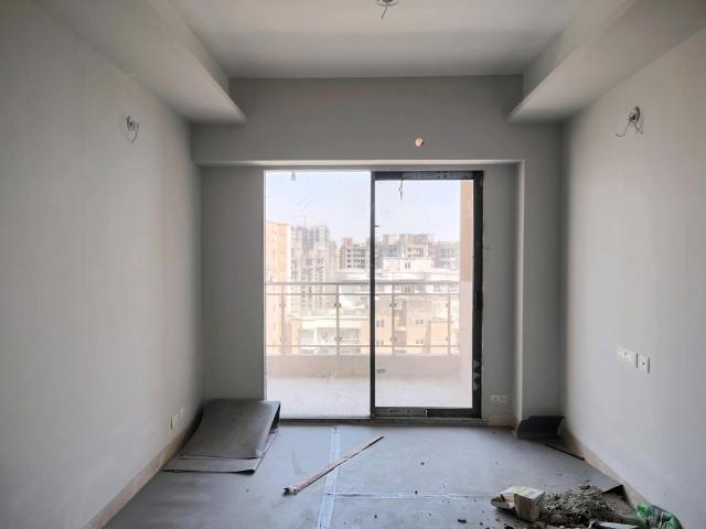 3 BHK Apartment in Sector 143B for resale Noida. The reference number is 19942986
