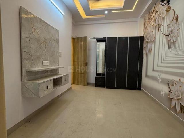 3 BHK Apartment in Sector 143B for resale Noida. The reference number is 20713425