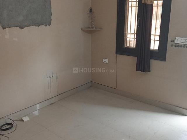 3 BHK Apartment in Sector 14 Rohini for resale New Delhi. The reference number is 13076176