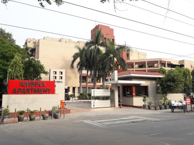 3 BHK Apartment in Sector 14 Rohini for resale New Delhi. The reference number is 20038364