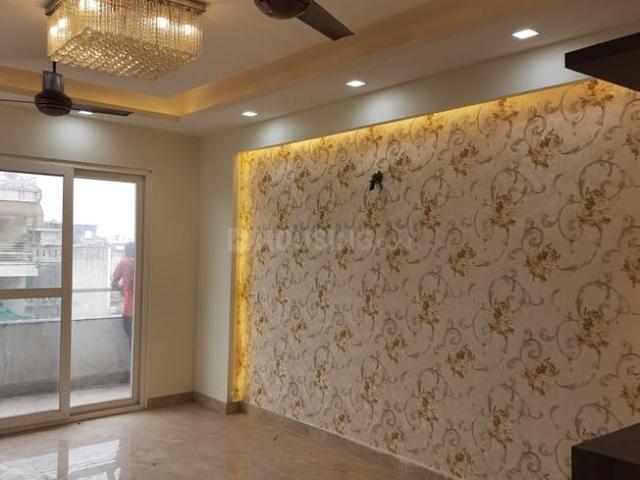 3 BHK Apartment in Sector 14 Rohini for resale New Delhi. The reference number is 20308996