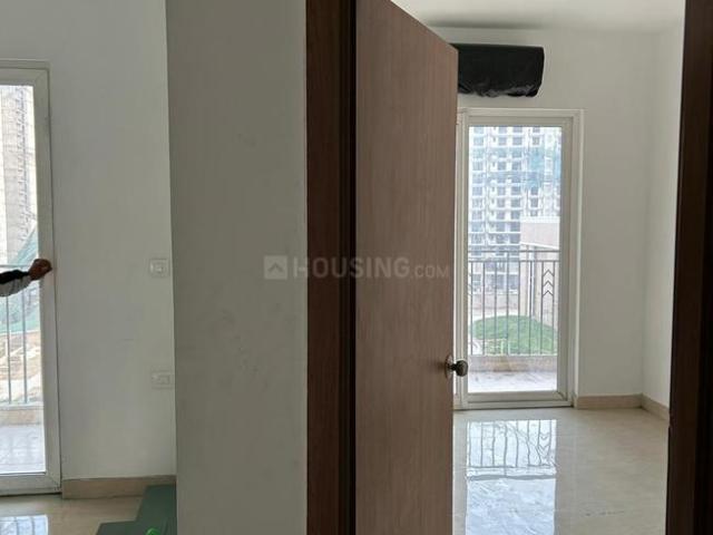 3 BHK Apartment in Sector 150 for rent Noida. The reference number is 19113312