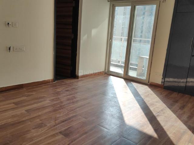 3 BHK Apartment in Sector 150 for rent Noida. The reference number is 19718714