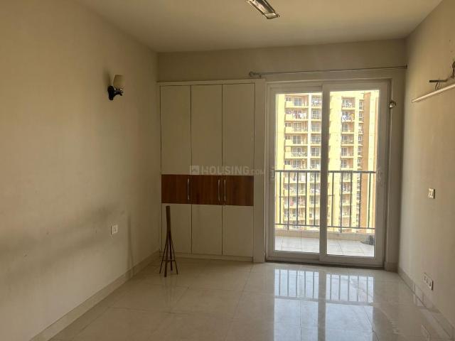 3 BHK Apartment in Sector 150 for rent Noida. The reference number is 19939623