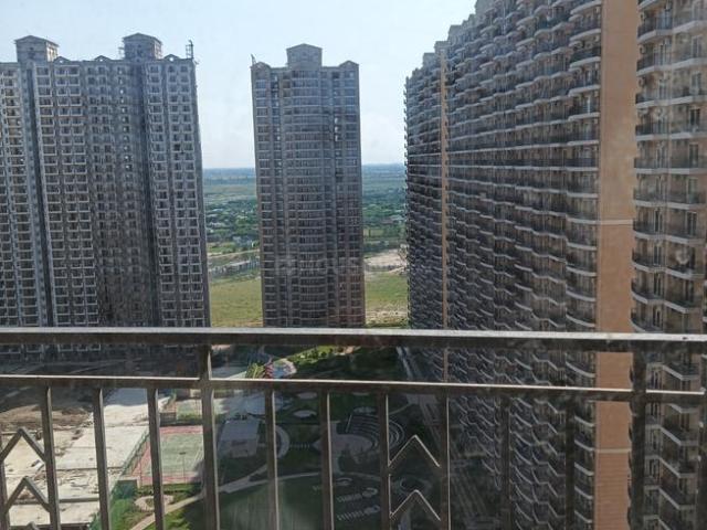 3 BHK Apartment in Sector 150 for rent Noida. The reference number is 20174482