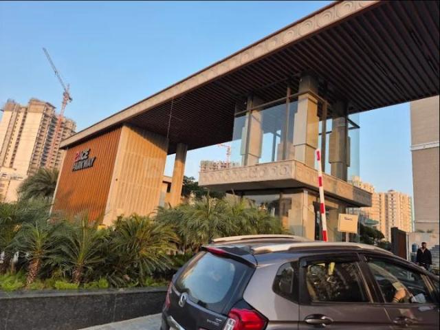 3 BHK Apartment in Sector 150 for rent Noida. The reference number is 20224746