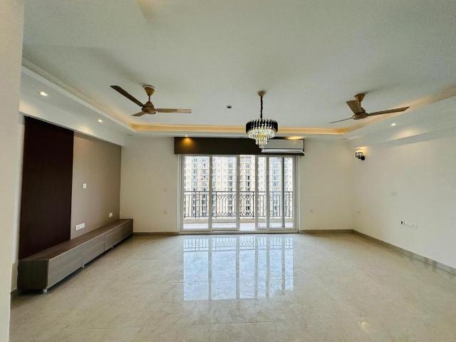 3 BHK Apartment in Sector 150 for rent Noida. The reference number is 20355507