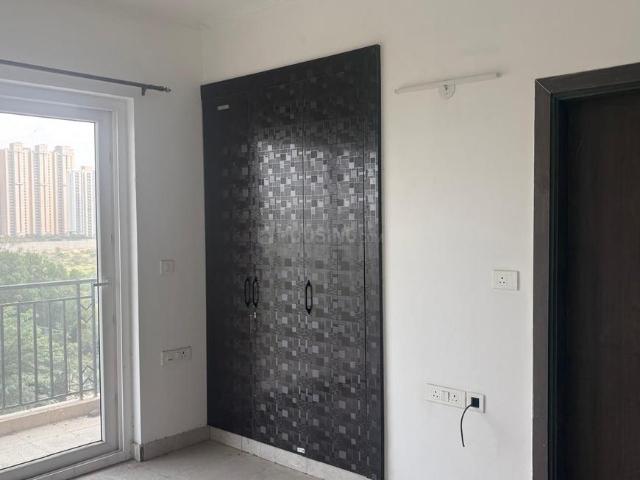 3 BHK Apartment in Sector 150 for rent Noida. The reference number is 20431316