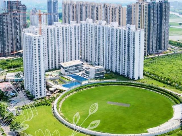 3 BHK Apartment in Sector 150 for rent Noida. The reference number is 20633581