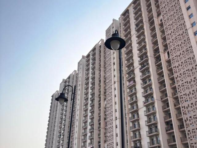 3 BHK Apartment in Sector 150 for rent Noida. The reference number is 20892711