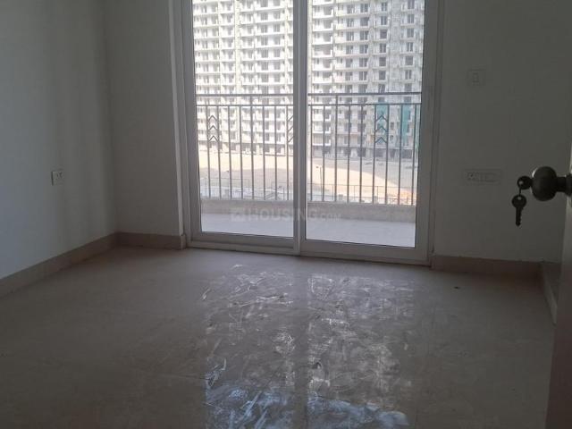 3 BHK Apartment in Sector 150 for resale Noida. The reference number is 19382860