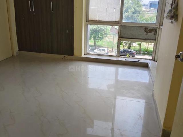 3 BHK Apartment in Aurangabad for rent Noida. The reference number is 20532206