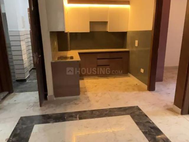 3 BHK Apartment in Sector 15 Dwarka for resale New Delhi. The reference number is 20727414