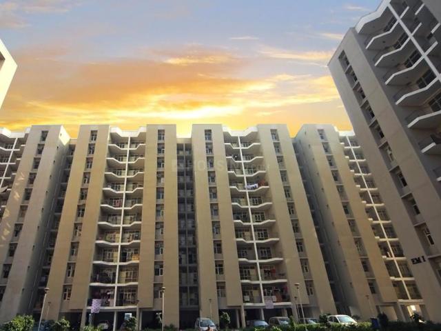 3 BHK Apartment in Sector 15 for resale Alwar Bypass Road Bhiwadi. The reference number is 9292465
