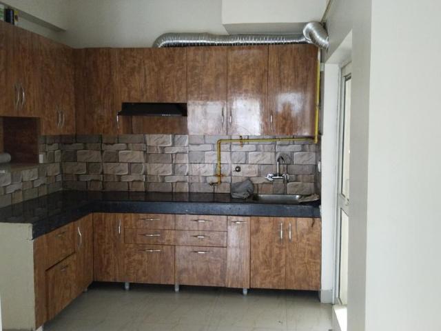 3 BHK Apartment in Sector 168 for rent Noida. The reference number is 17431948